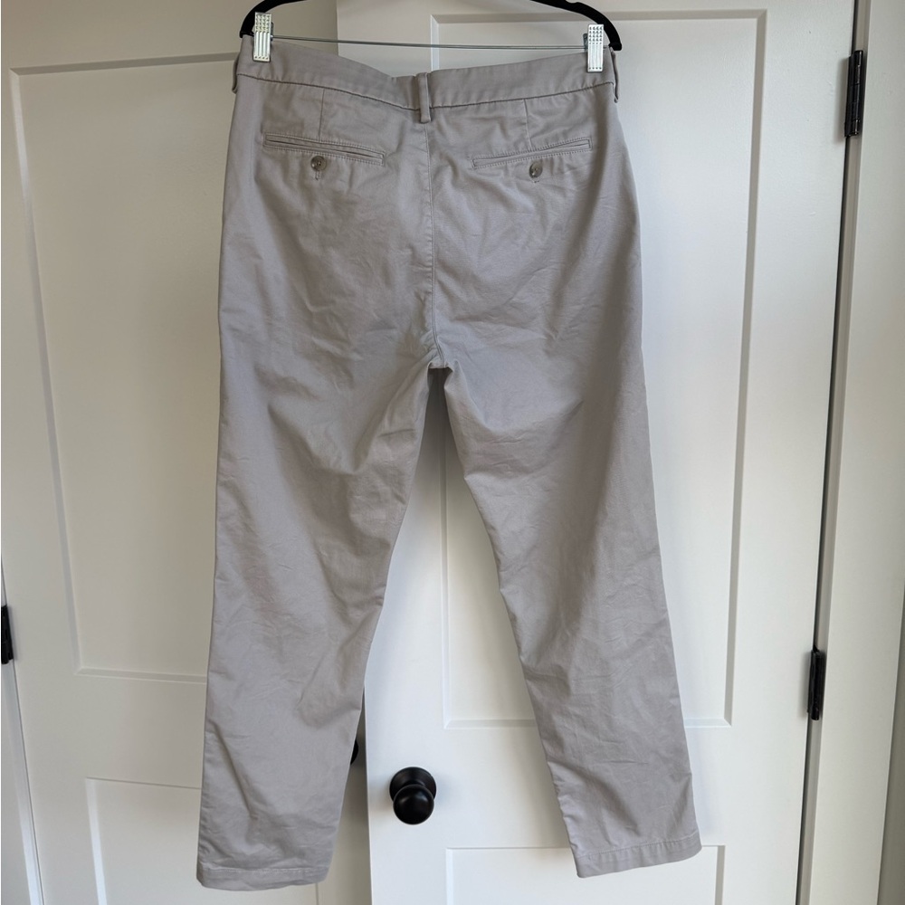 Express Men's Soft Gray Chinos - Picture 6 of 8